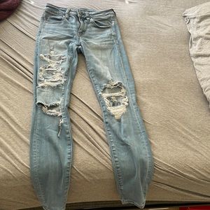 Size 2 American Eagle skinny jeans